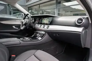 Vehicle image thumbnail, number 18