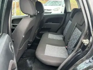 Miniatúra fotky vozidla, číslo 19