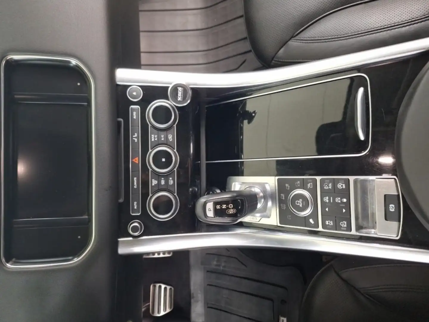 Vehicle image, number 11