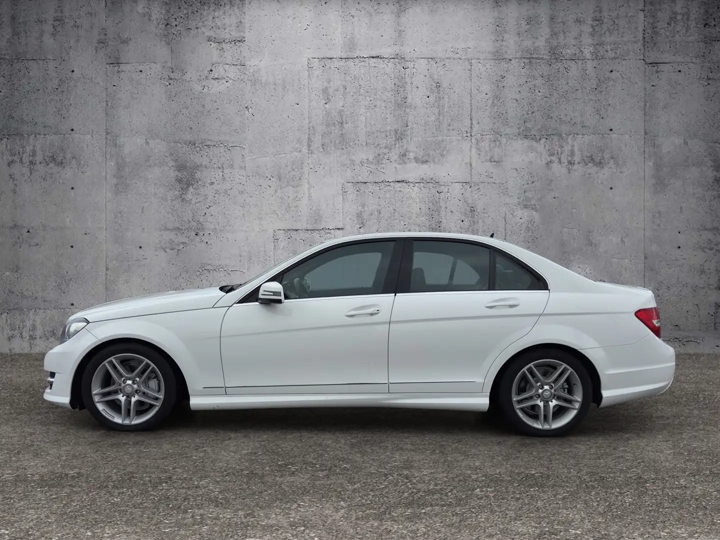 Vehicle image, number 8