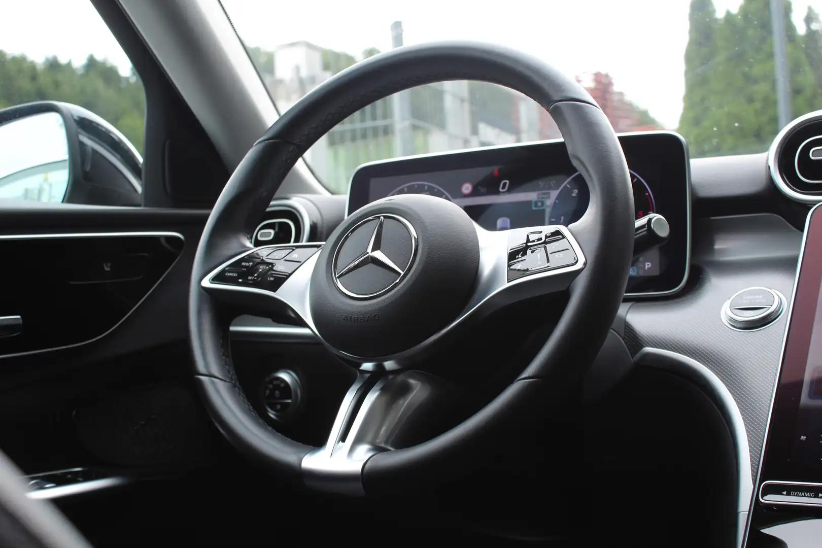 Vehicle image, number 8