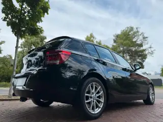 Vehicle image thumbnail, number 6