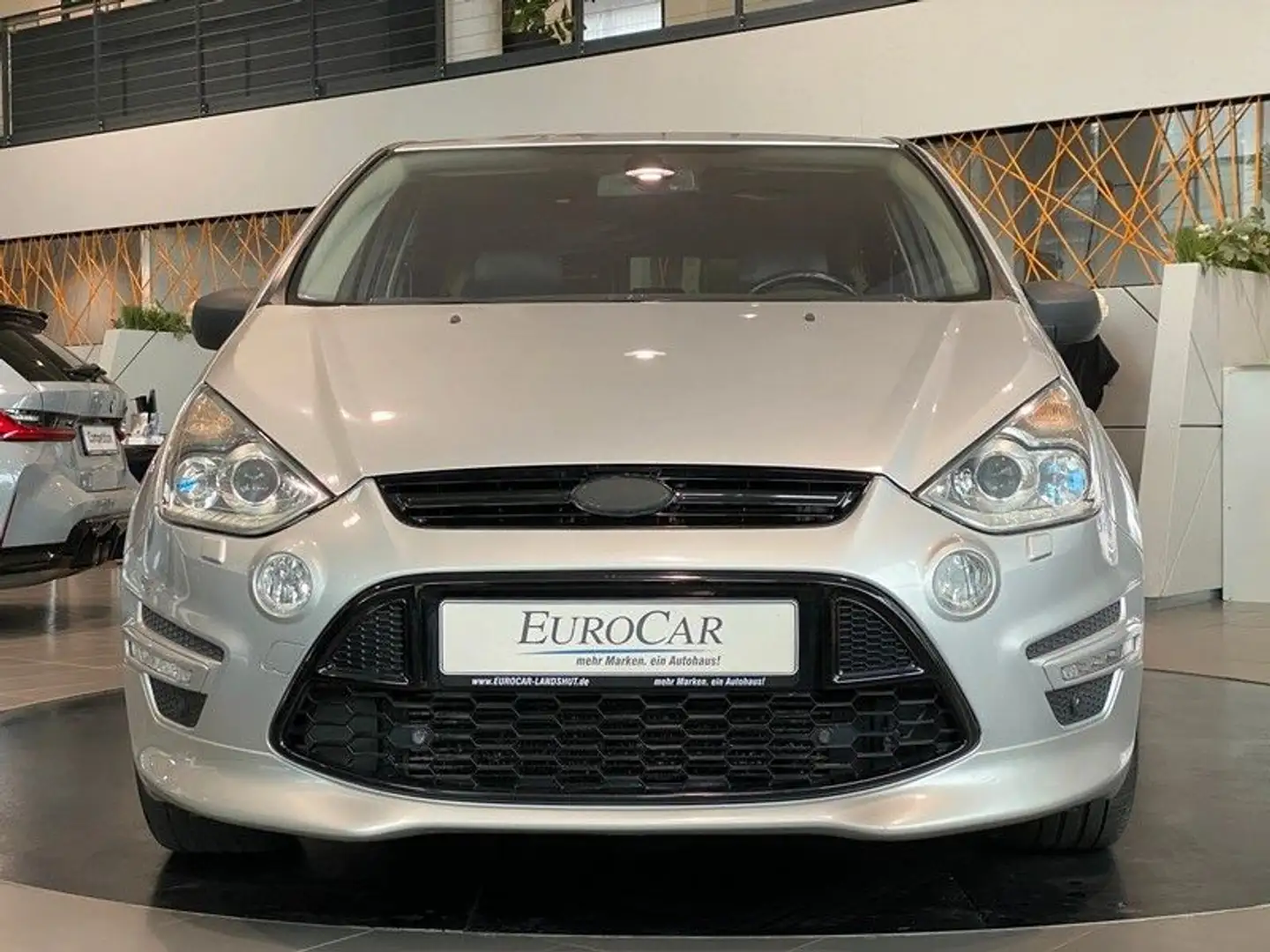 Vehicle image, number 5