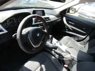 Vehicle image thumbnail, number 8