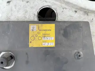 Vehicle image thumbnail, number 12