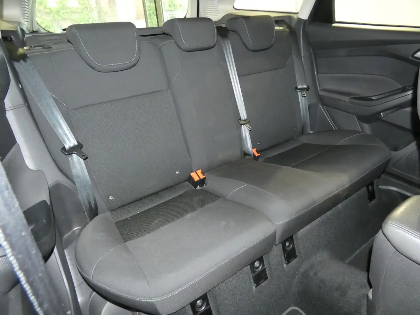 Vehicle image, number 11