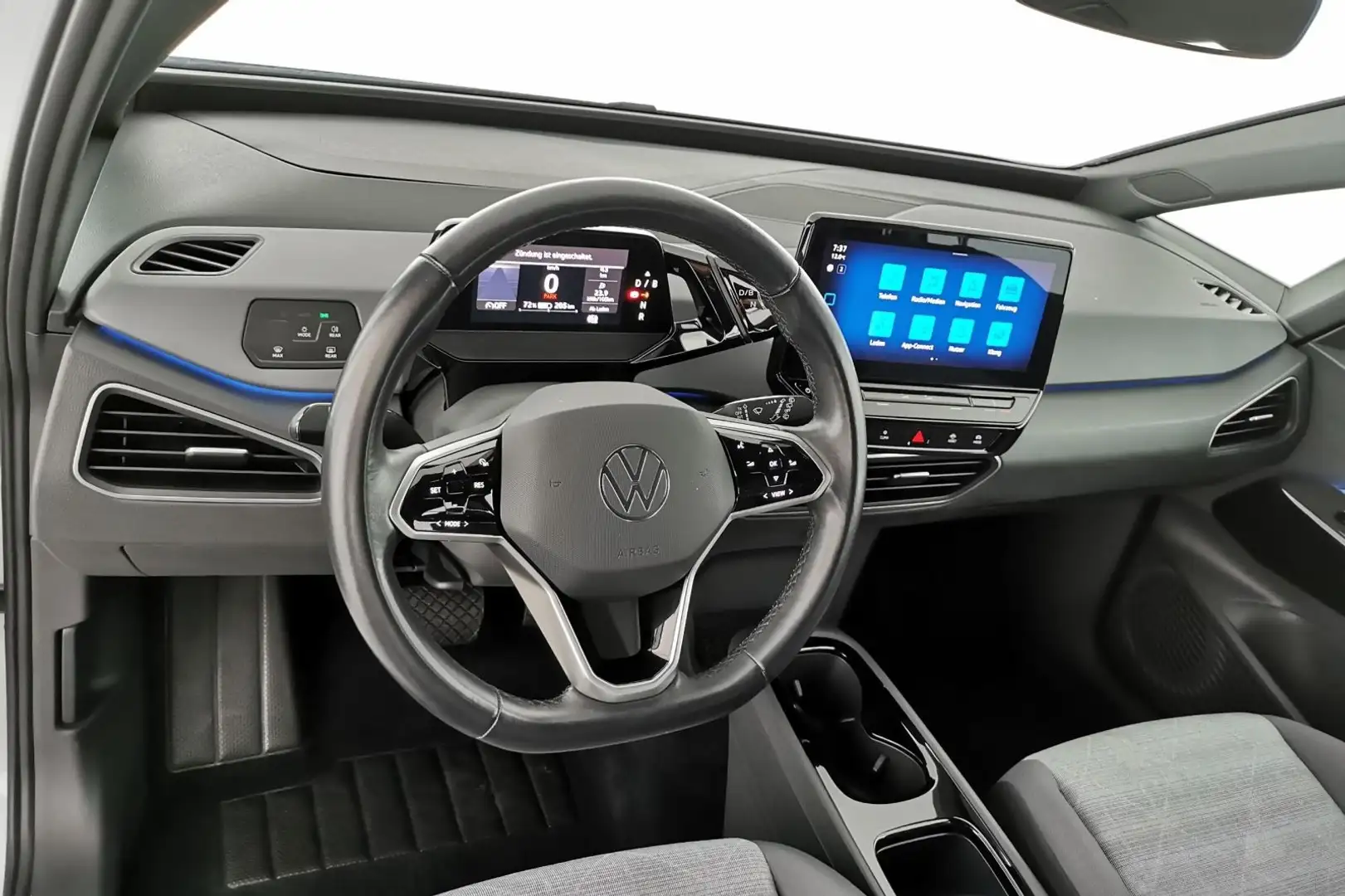 Vehicle image, number 8