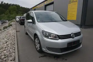 Vehicle image thumbnail, number 3