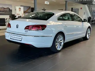 Vehicle image thumbnail, number 6