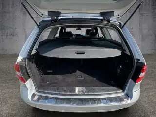 Vehicle image thumbnail, number 12