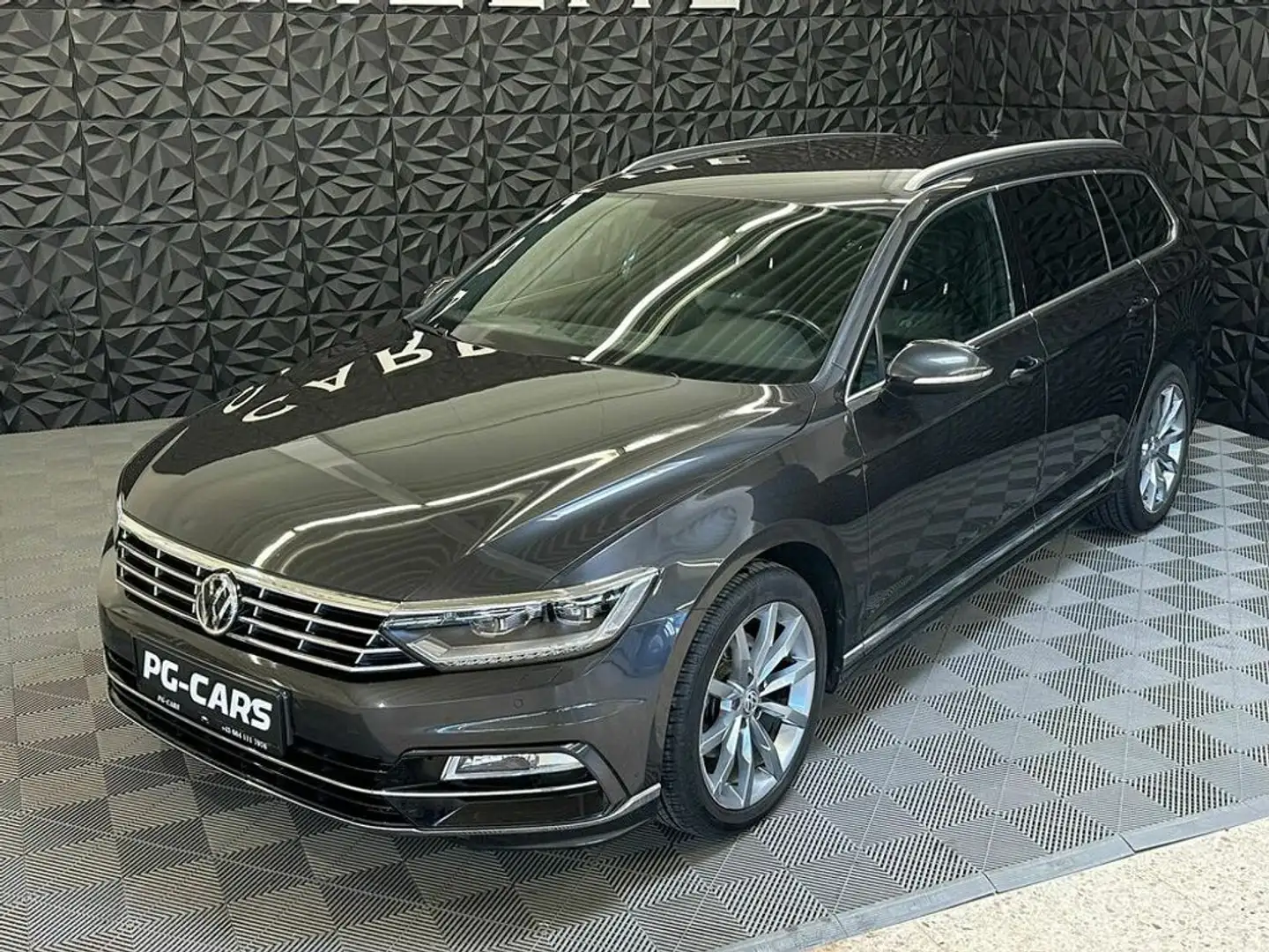 Vehicle image, number 2