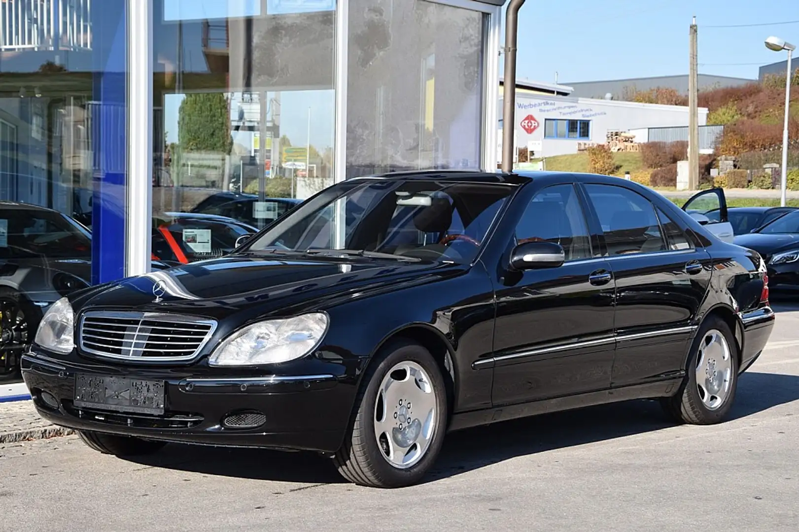 Vehicle image, number 2