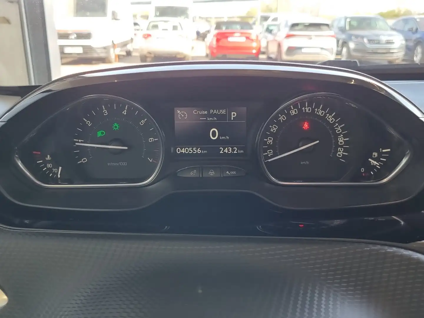 Vehicle image, number 8