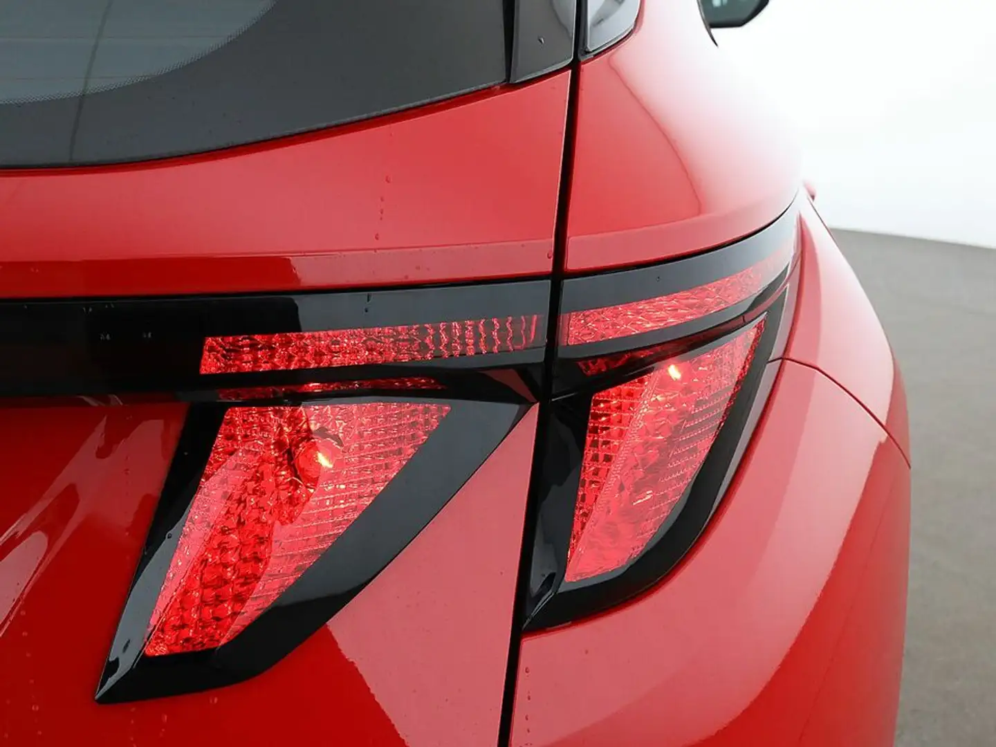 Vehicle image, number 8