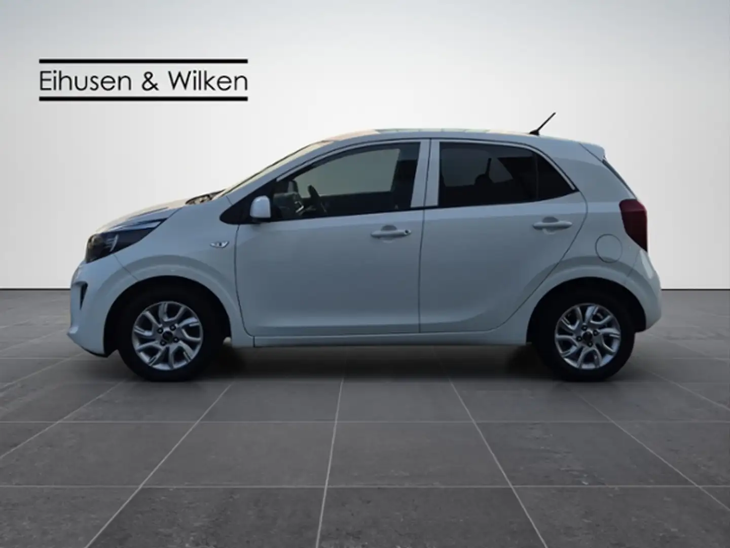 Vehicle image, number 3