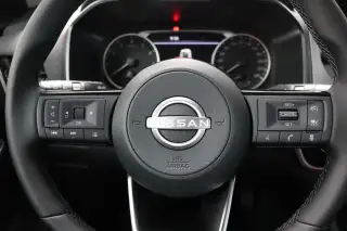 Vehicle image thumbnail, number 9