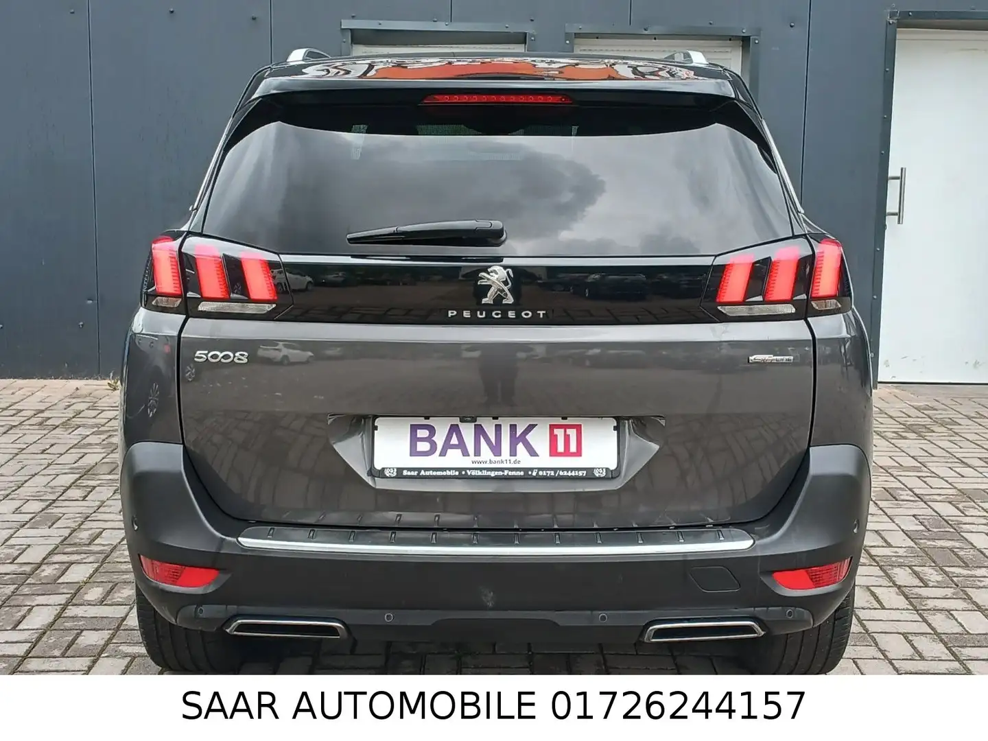 Vehicle image, number 5