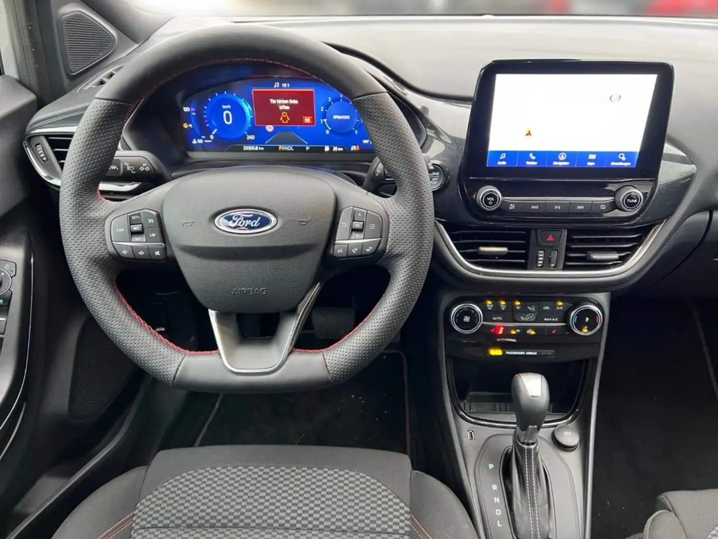 Vehicle image, number 9