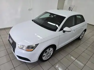 Vehicle image thumbnail, number 6