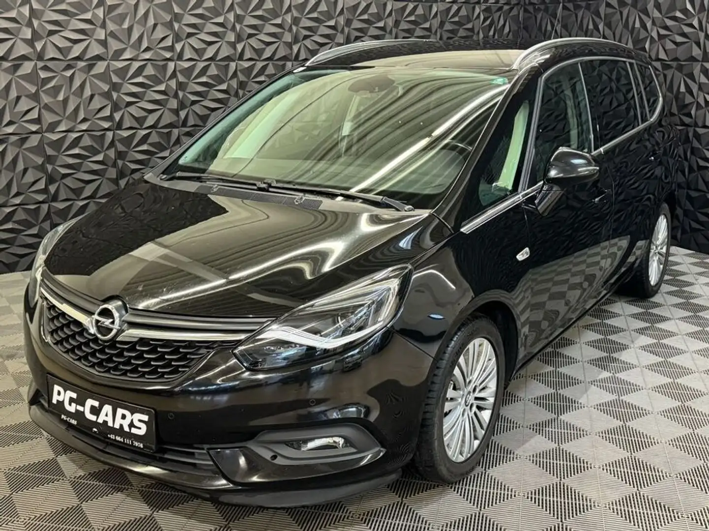 Vehicle image, number 1