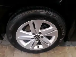 Vehicle image thumbnail, number 12