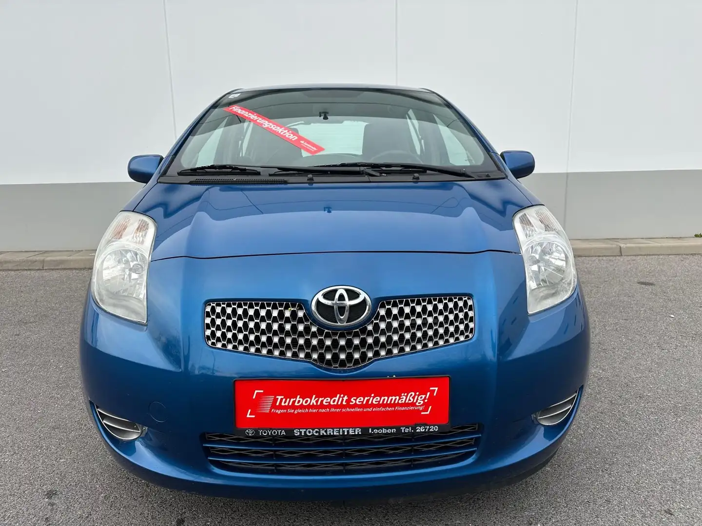 Vehicle image, number 2