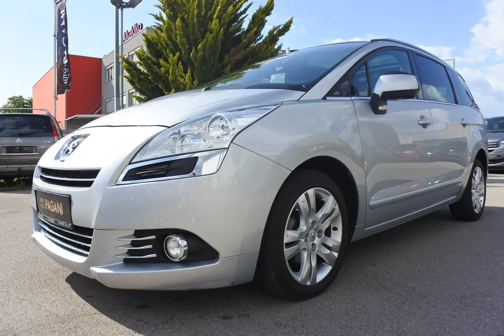 Vehicle image, number 1