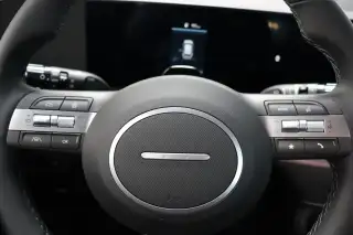 Vehicle image thumbnail, number 9