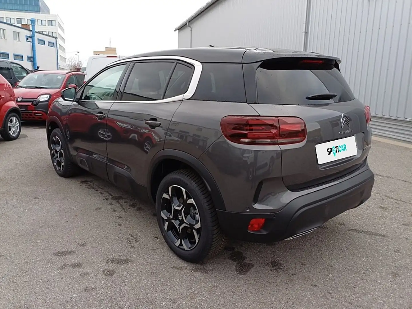Vehicle image, number 7