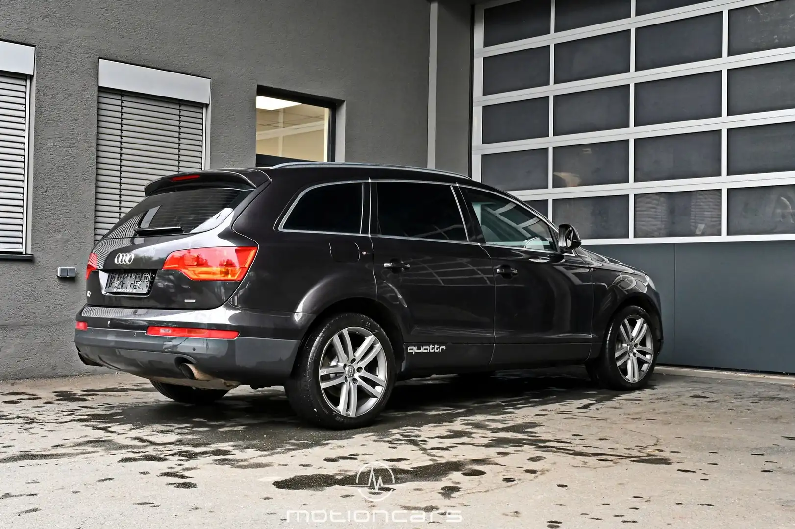 Vehicle image, number 2