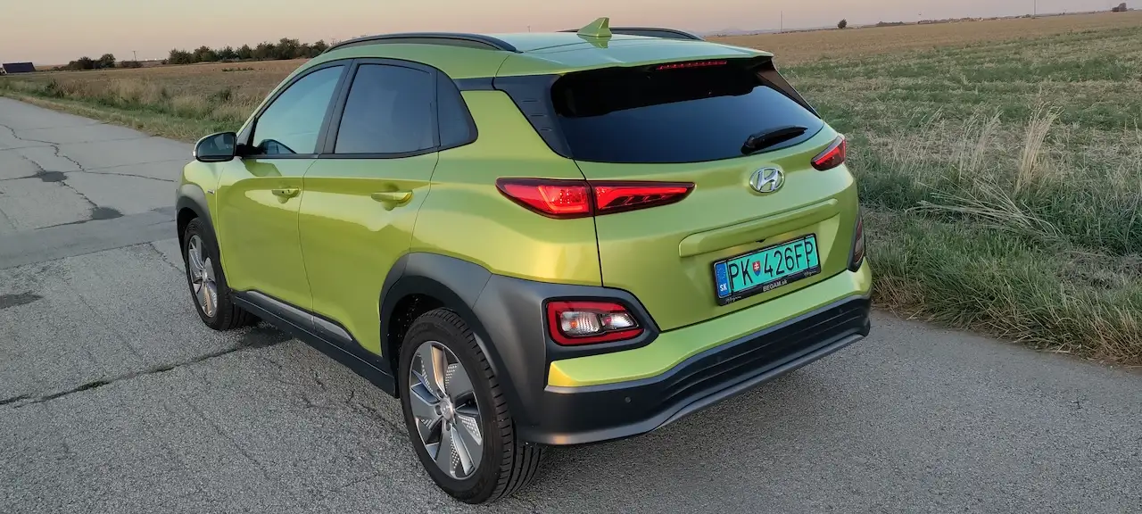 Vehicle image, number 3