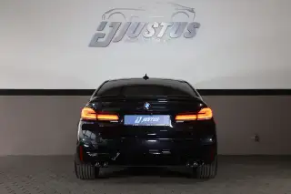 Vehicle image thumbnail, number 5