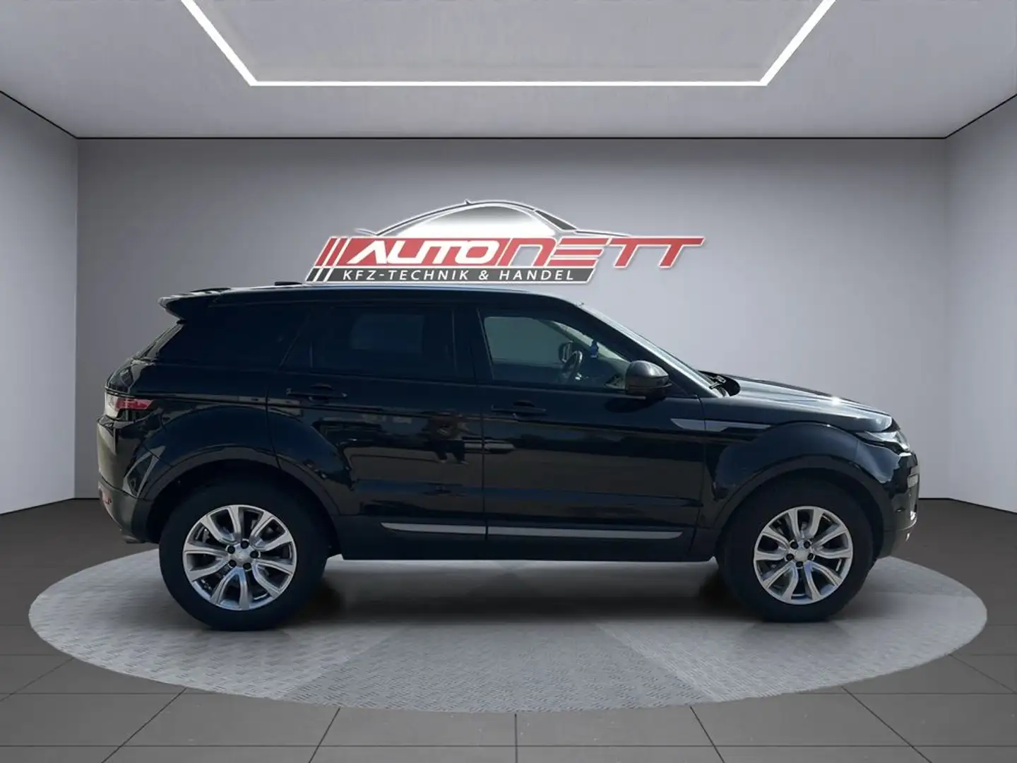 Vehicle image, number 6