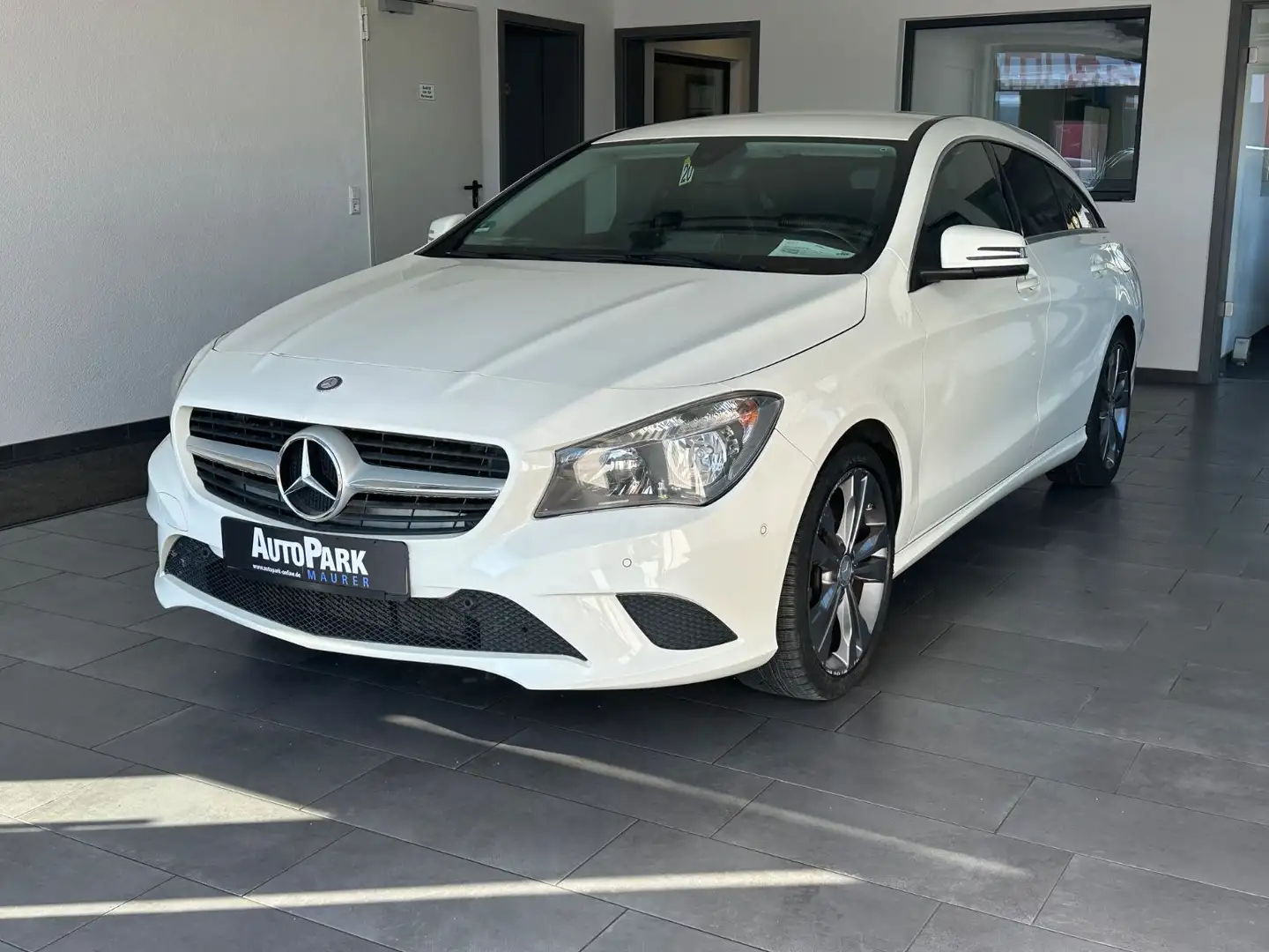 Vehicle image, number 1