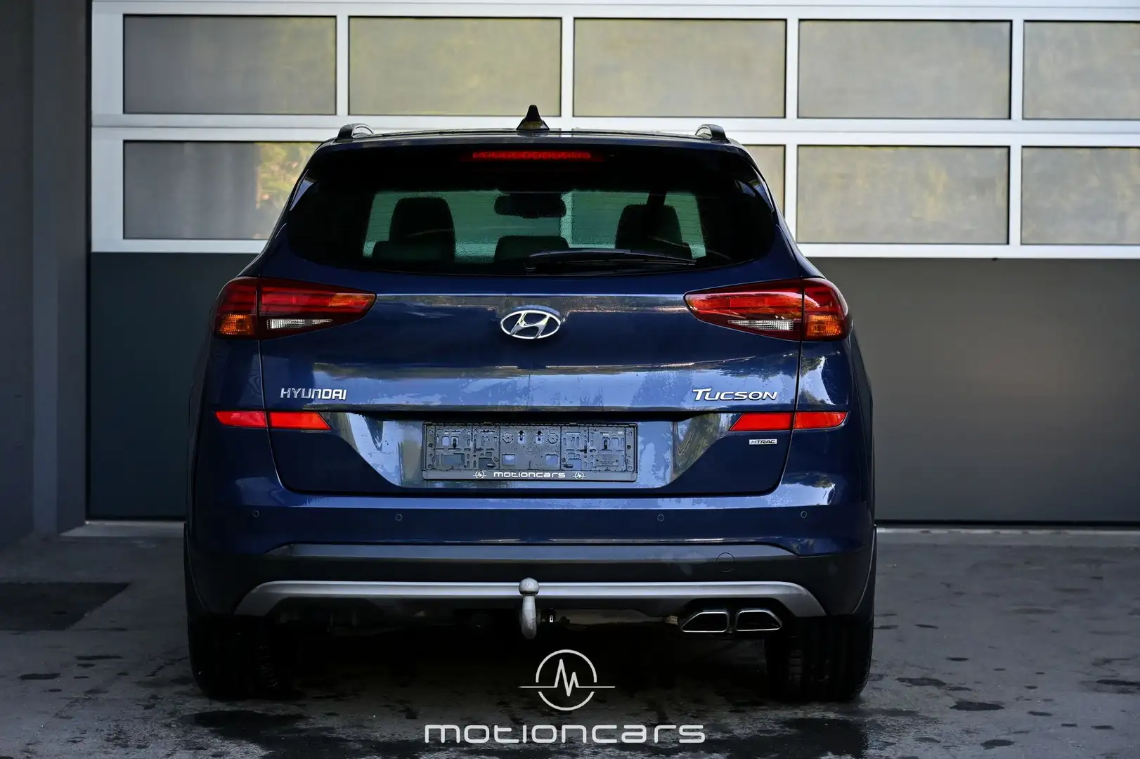 Vehicle image, number 4