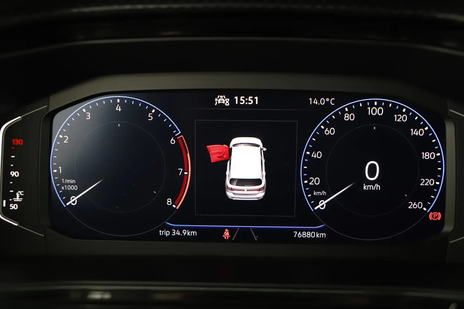 Vehicle image, number 7