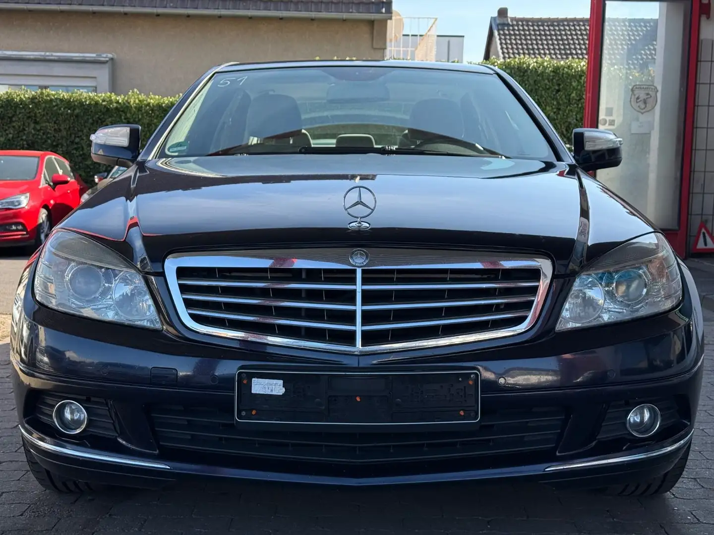 Vehicle image, number 2
