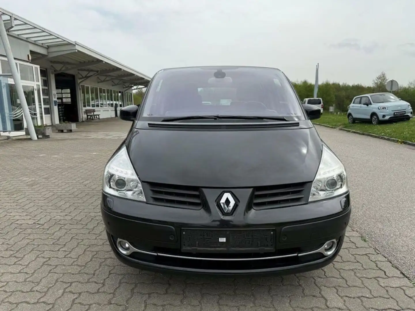 Vehicle image, number 2