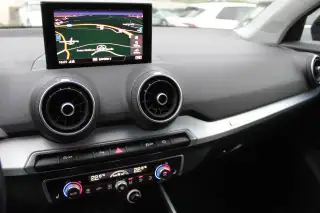 Vehicle image thumbnail, number 13