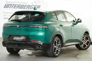 Vehicle image thumbnail, number 8