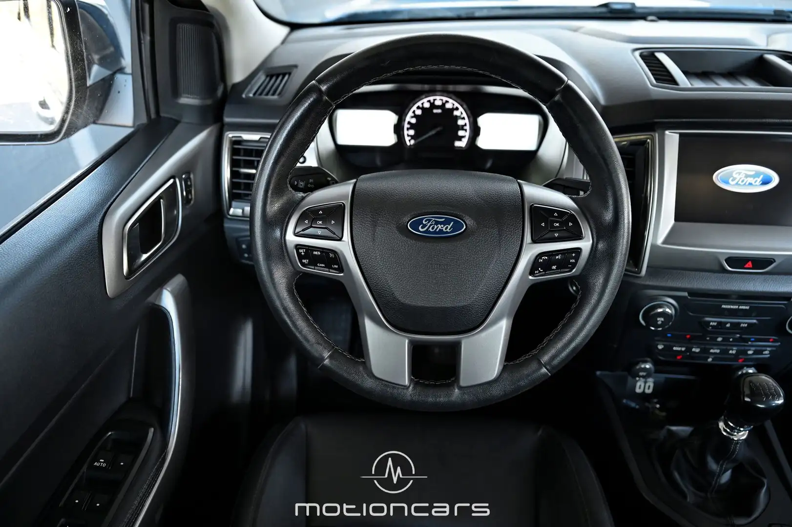 Vehicle image, number 9