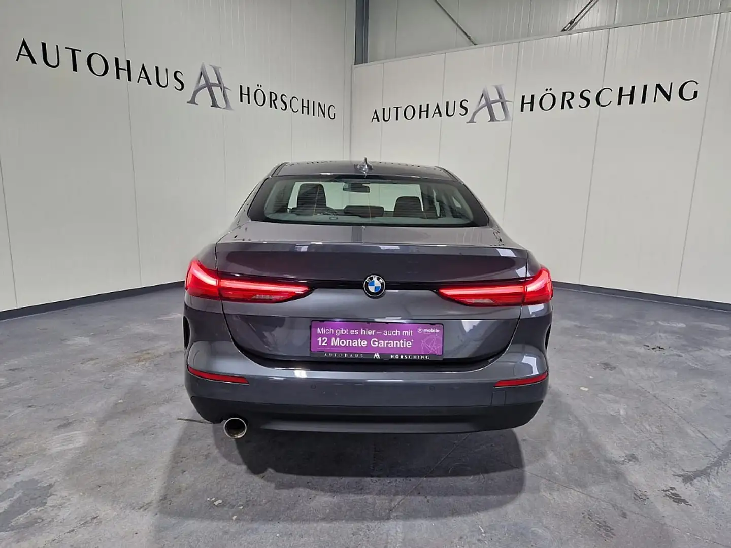 Vehicle image, number 5