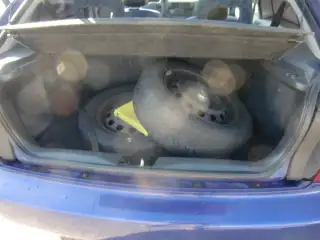 Vehicle image thumbnail, number 12