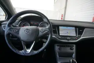 Vehicle image thumbnail, number 9
