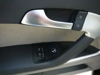 Vehicle image thumbnail, number 19