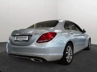 Vehicle image thumbnail, number 6