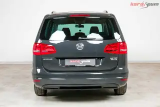 Vehicle image thumbnail, number 6
