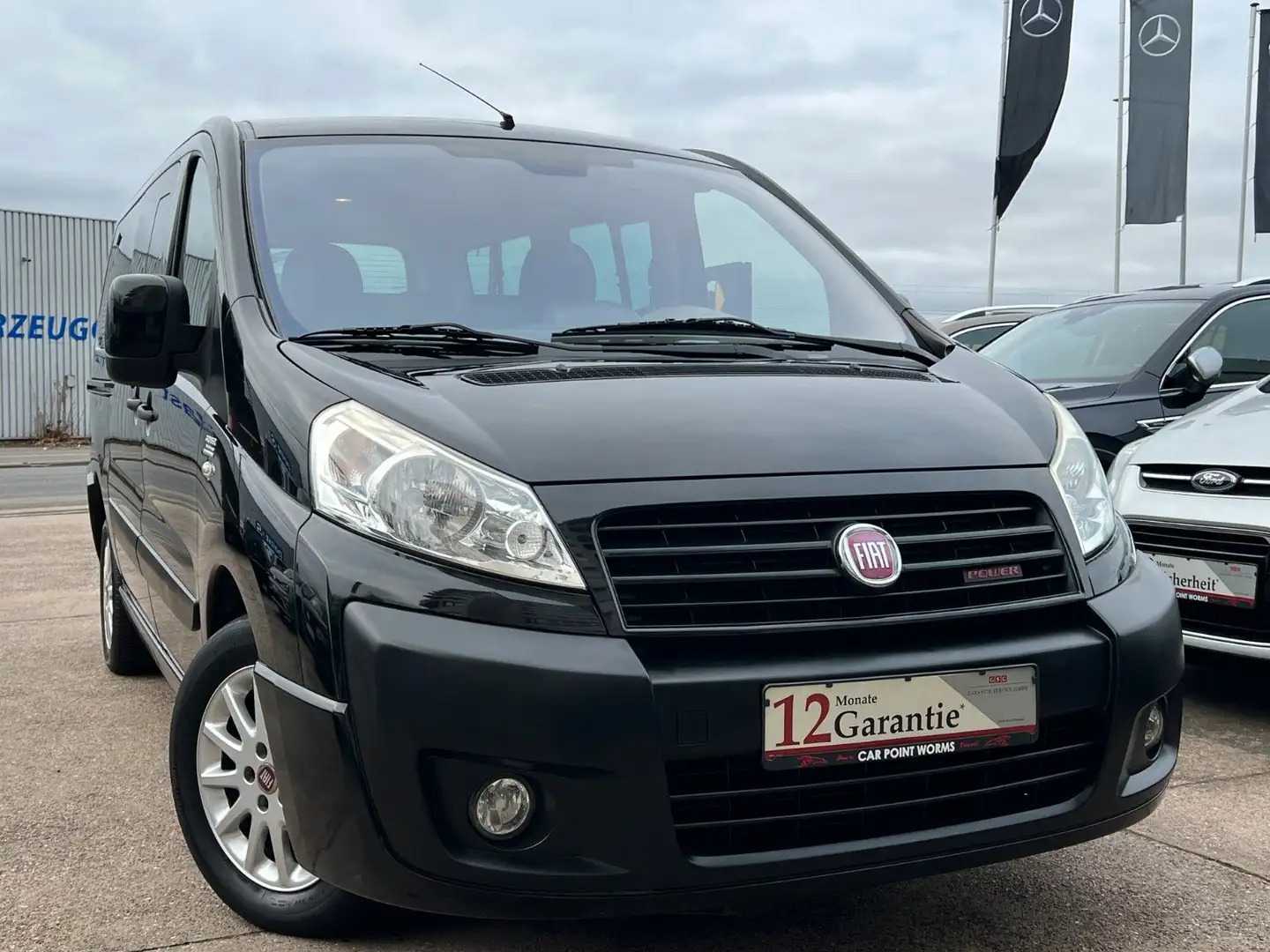 Vehicle image, number 4