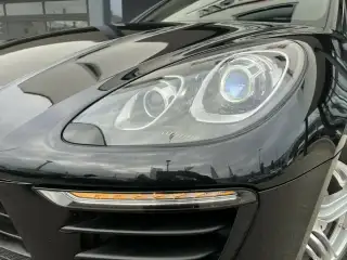Vehicle image thumbnail, number 5