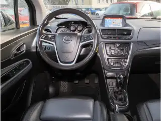 Vehicle image thumbnail, number 6